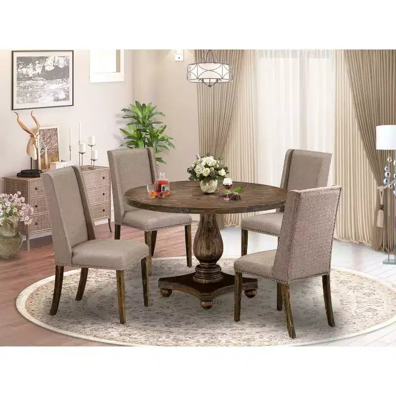 Table à manger 5 pièces en bois massif HomeStock avec plateau finition jacobine vieillie et 4 chaises