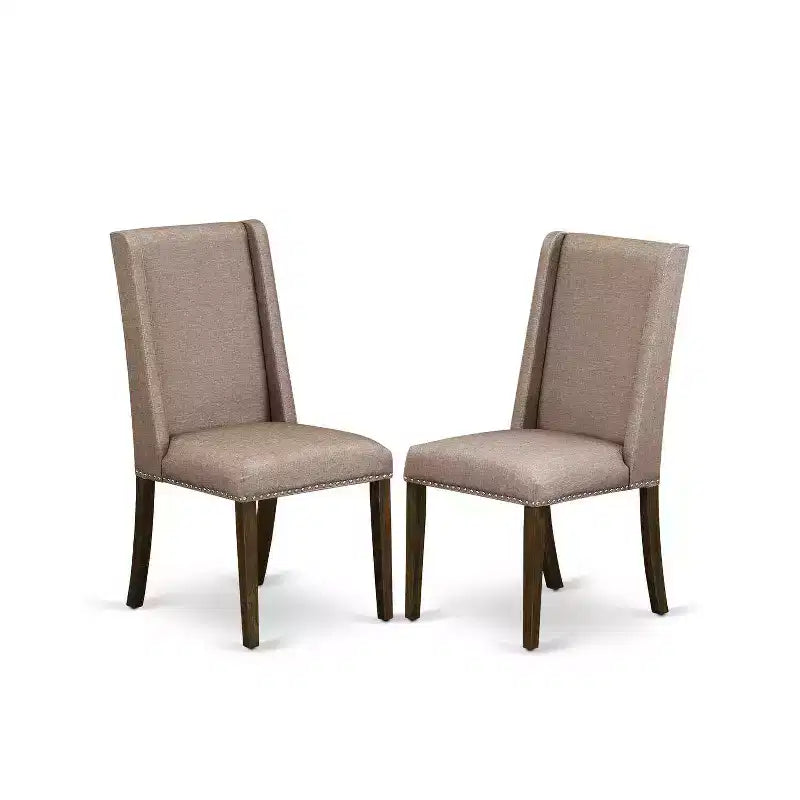 Table à manger 5 pièces en bois massif HomeStock avec plateau finition jacobine vieillie et 4 chaises