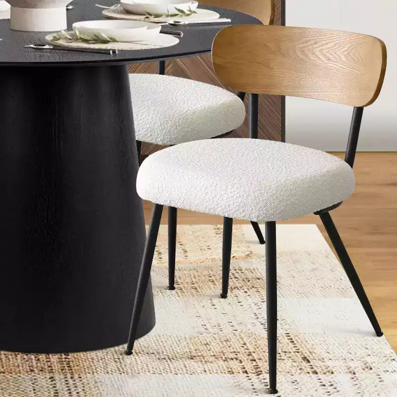 Ensemble de salle à manger rond 5 pièces, table à piédestal en chêne de 42 po avec 4 chaises rembourrées en bouclé, dossiers en bois de frêne et pieds en métal - Panipeachy