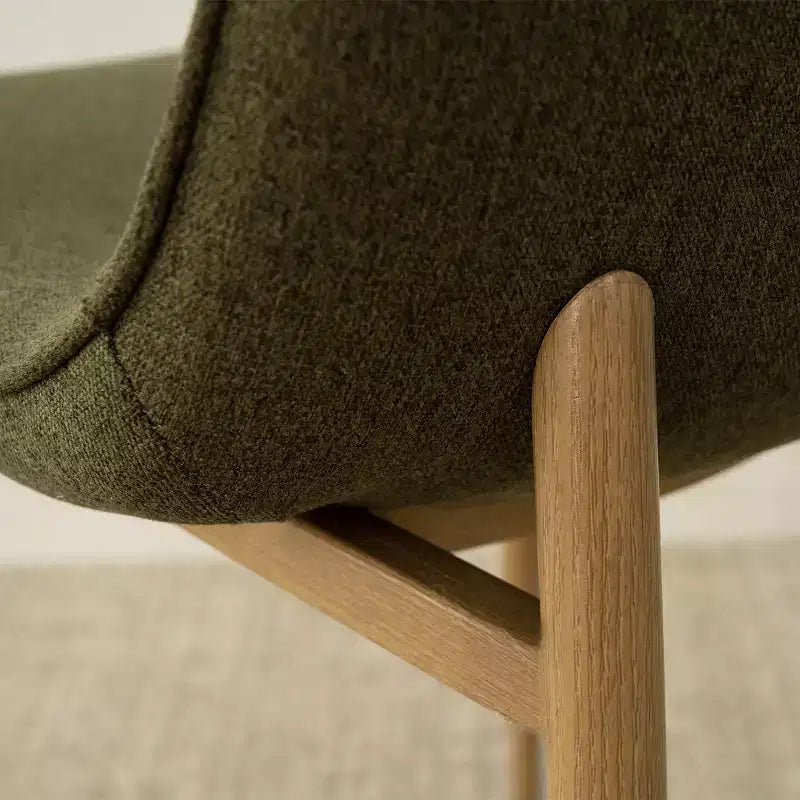 Ensemble de salle à manger rond 5 pièces, table à piédestal aspect bois 39,5 et chaises incurvées rembourrées, idéal pour les coins de cuisine-Panipeachy