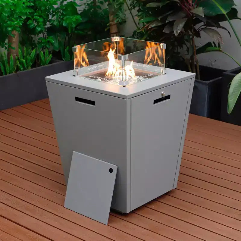 Ensemble de 2 chaises longues de patio LeisureMod Marlin en aluminium gris moderne avec table d'appoint foyer carré, mobilier d'extérieur pour patio, terrasse et bord de piscine