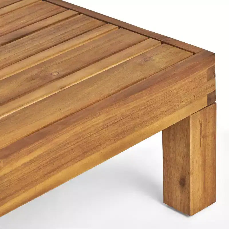 Ensemble causeuse et table d'extérieur GDFStudio Cascada en bois d'acacia avec coussins, teck/beige